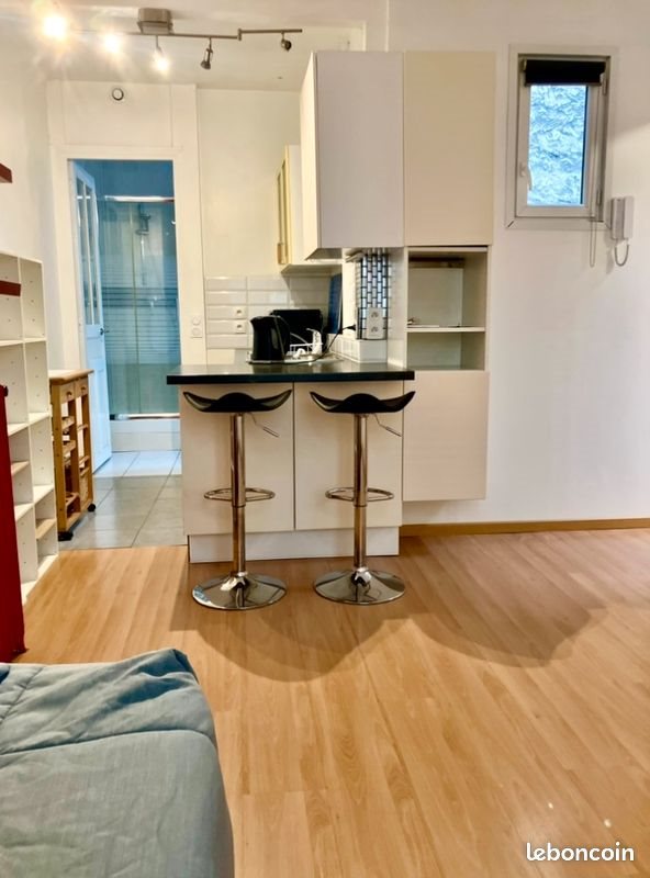 Appartement à louer, 21m², Paris 15ème