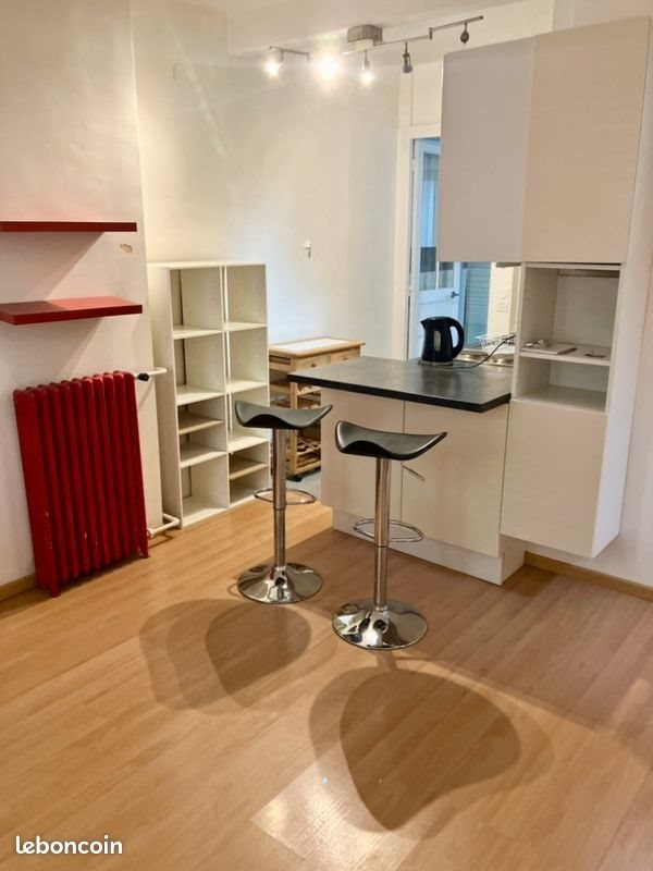 Appartement à louer, 21m², Paris 15ème