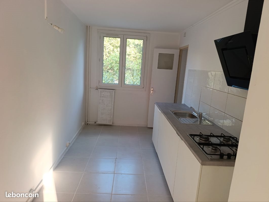 Appartement à vendre, 100m², Pierrelatte
