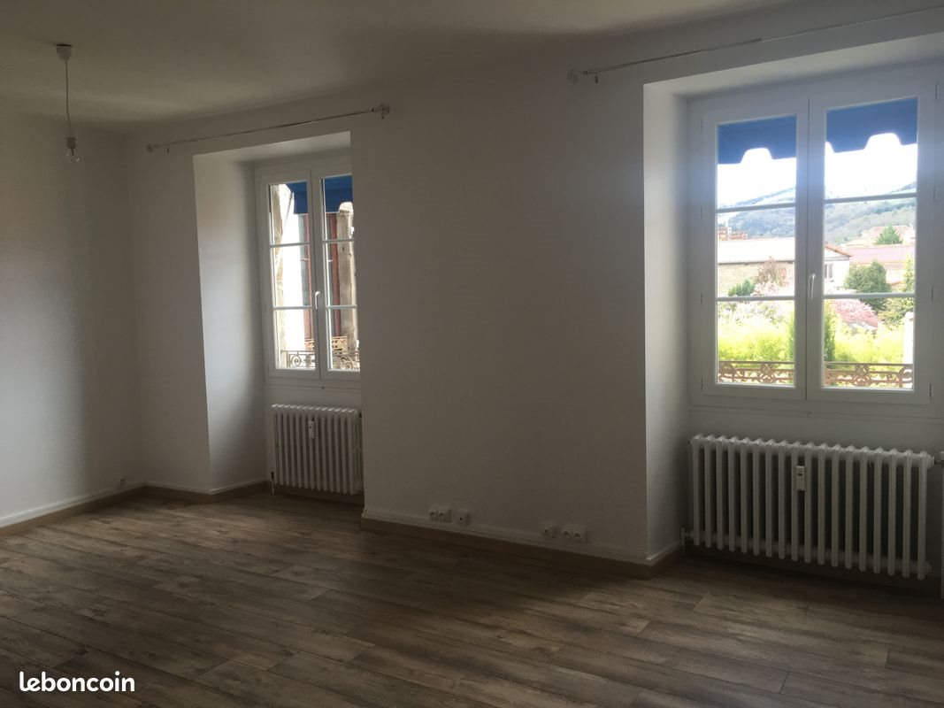 Appartement à louer, 50m², Langeac
