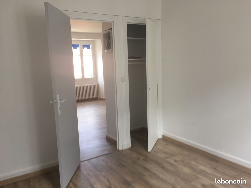 Appartement à louer, 50m², Langeac