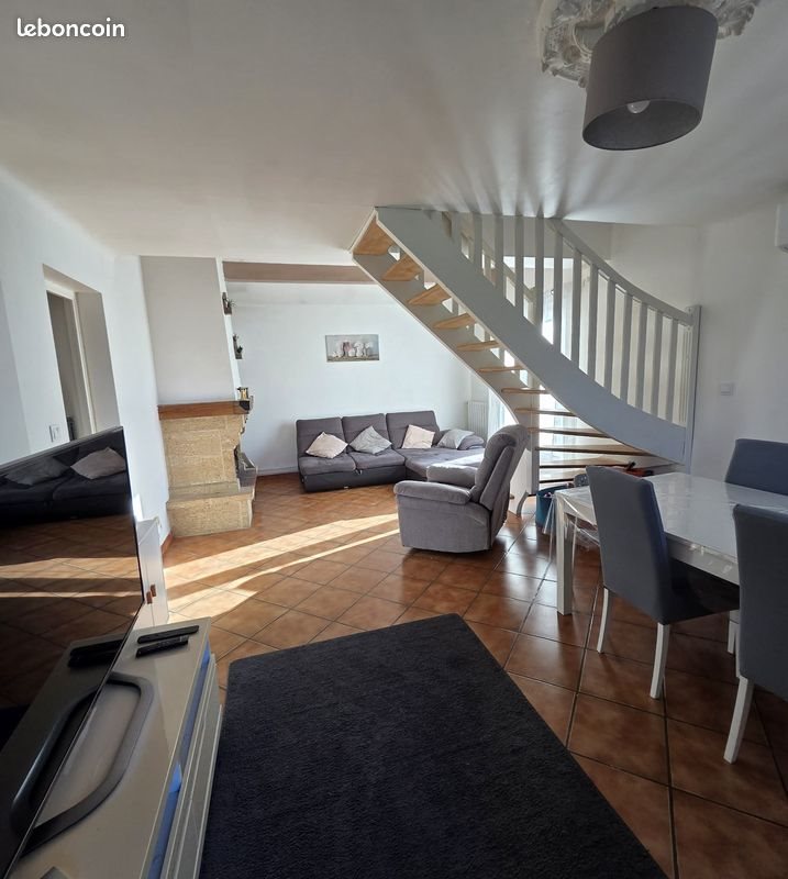 Maison à louer, 92m², Vedène