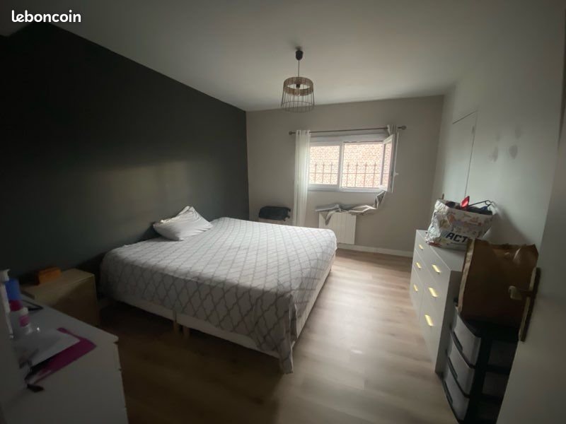 Appartement à louer, 114m², Saint-Quentin