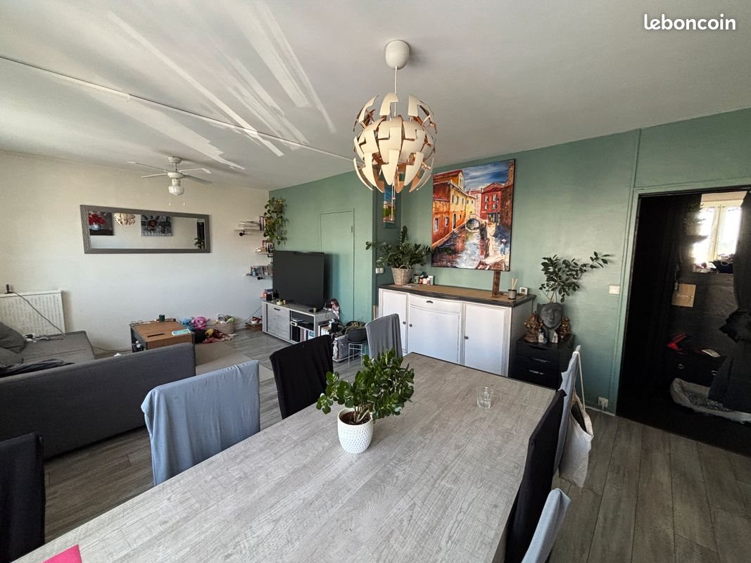 Appartement à vendre, 67m², Meyzieu
