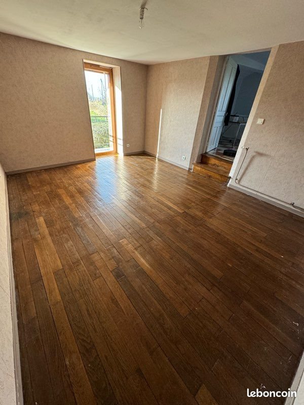 Appartement à louer, 48m², La Clayette