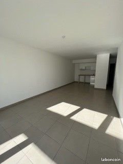 Appartement à louer, 51m², Béziers