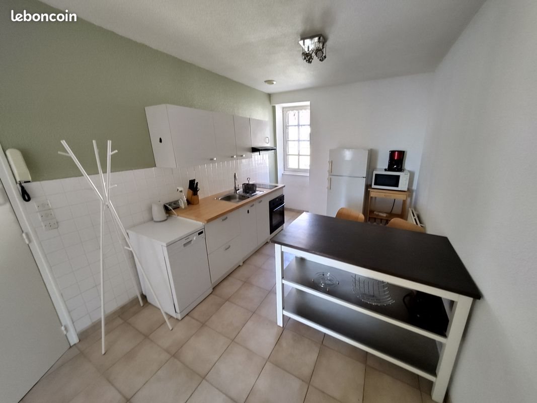 Appartement à louer, 50m², Poligny