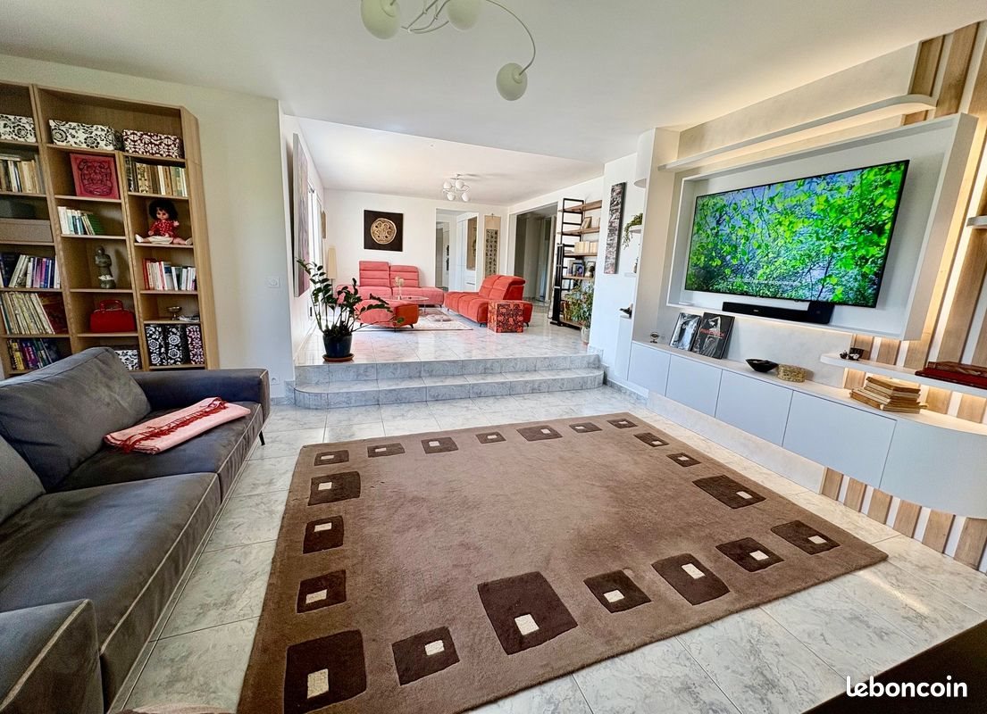 Maison à vendre, 205m², Montardon