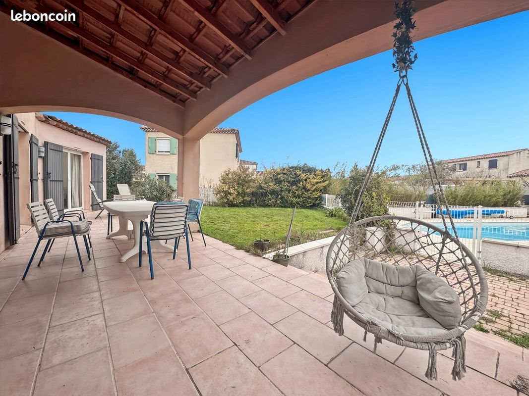 Maison à vendre, 175m², Eyguières