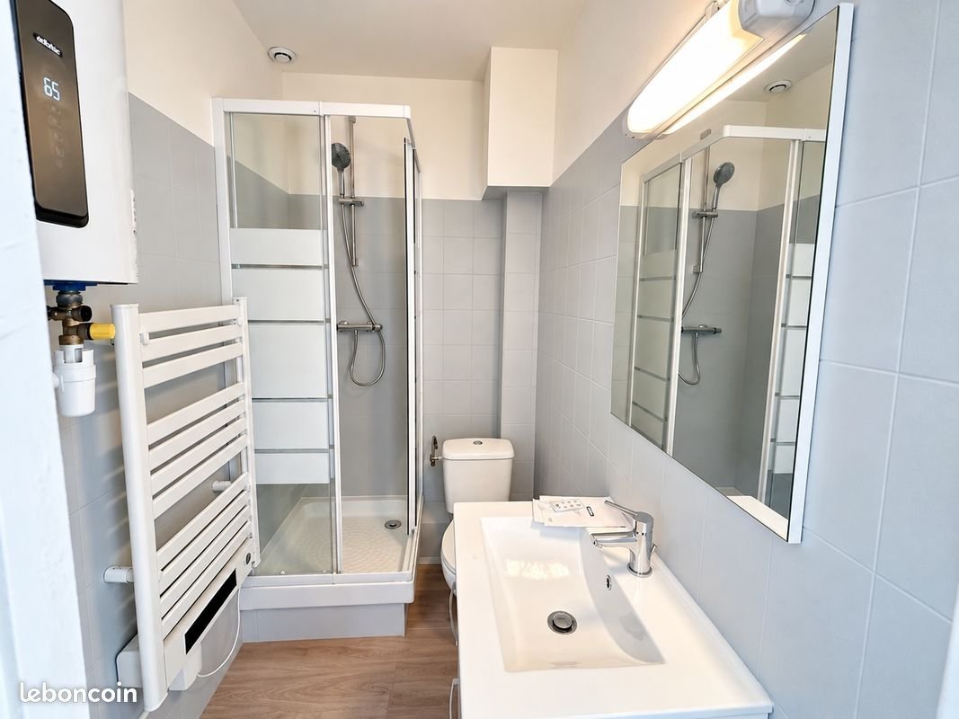 Appartement à louer, 21m², Marseille 8ème