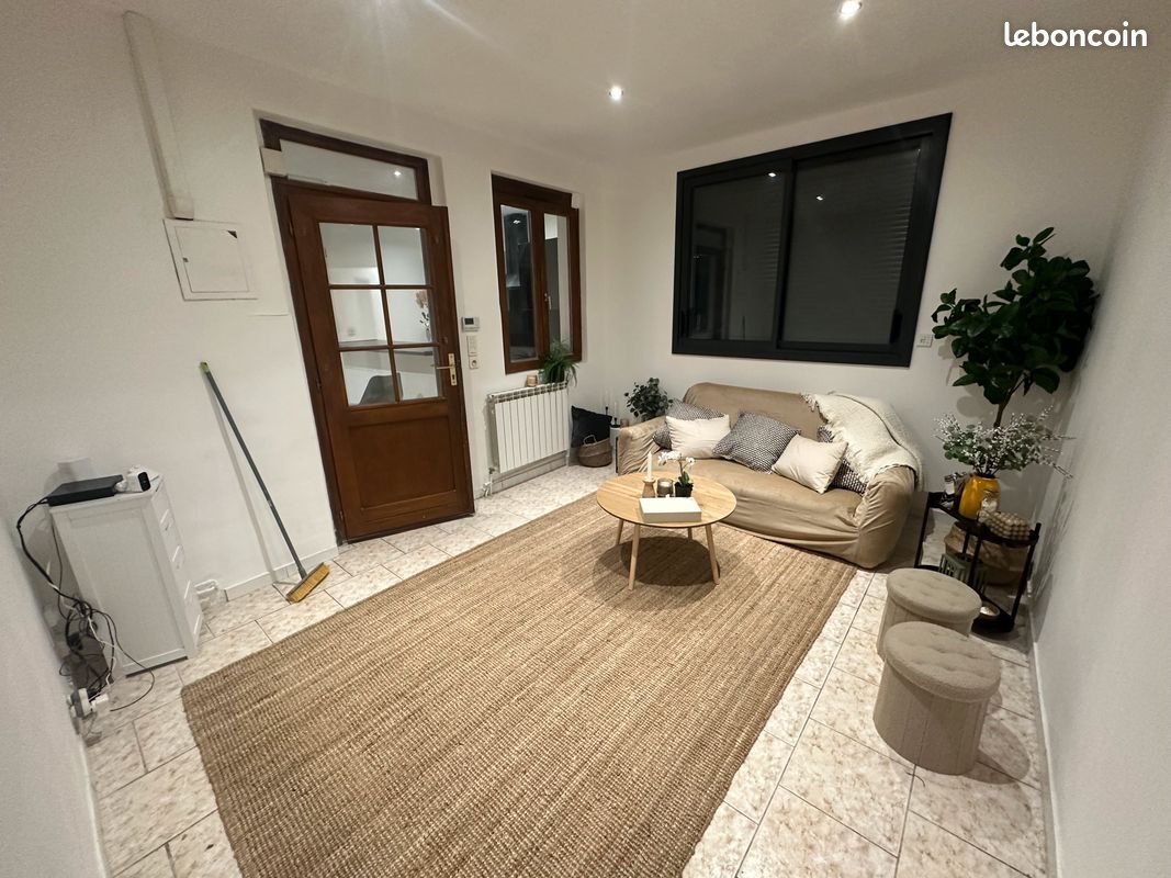 Appartement à louer, 78m², Lyon 8ème