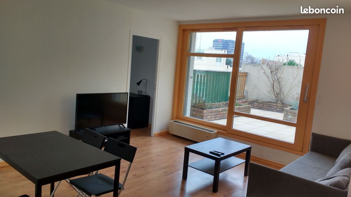 Appartement à louer, 12m², Cergy