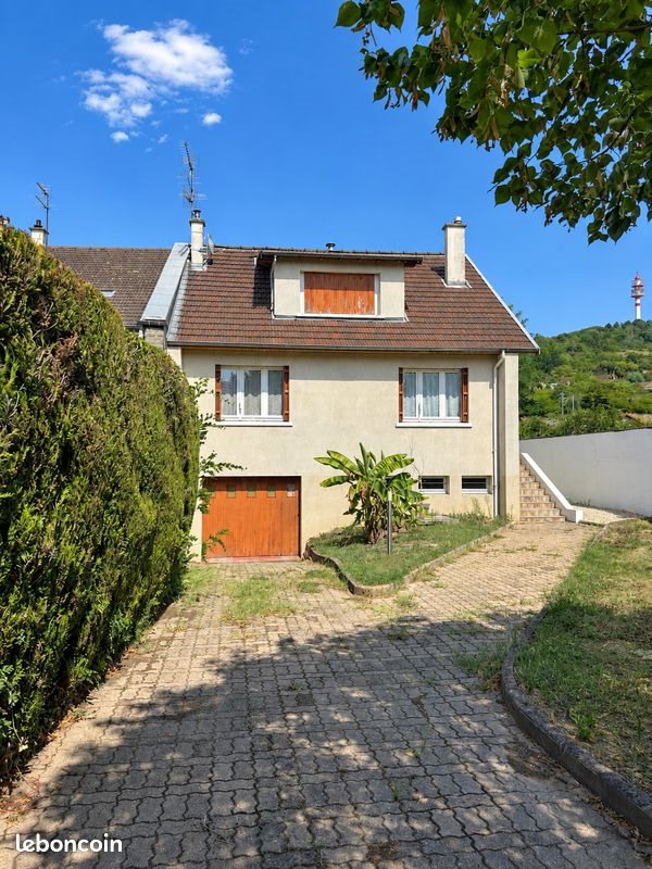 Maison à vendre, 94m², Abrest