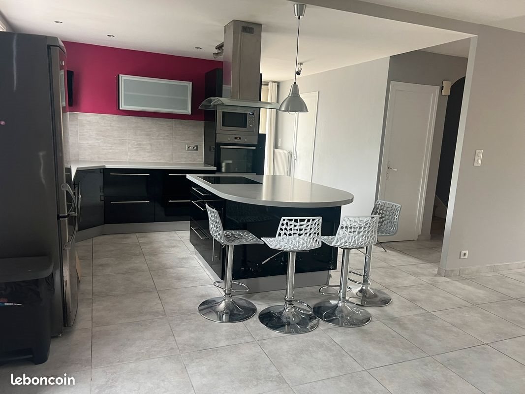 Maison à vendre, 94m², Abrest