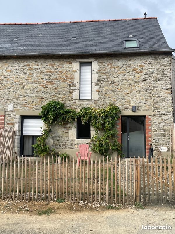 Maison à louer, 99m², Brécé
