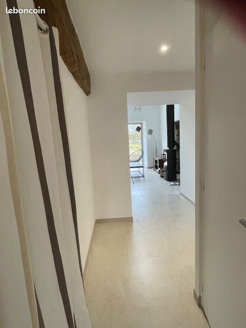 Maison à louer, 99m², Brécé