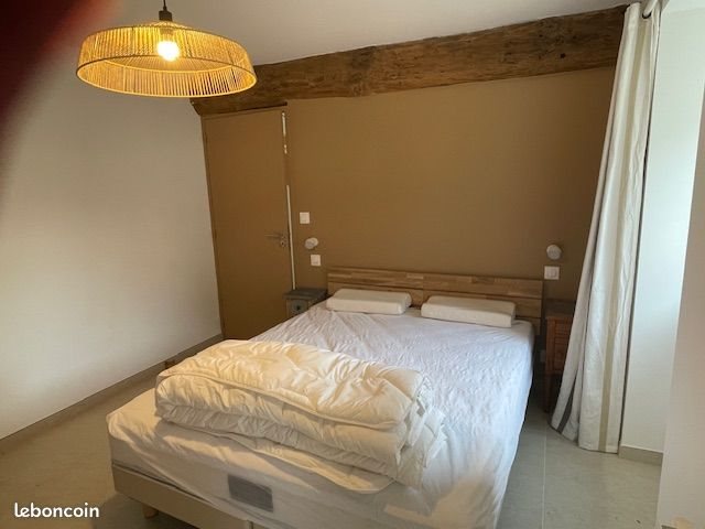 Maison à louer, 99m², Brécé
