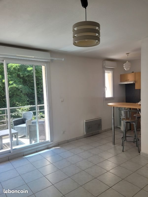 Appartement à louer, 30m², Laon