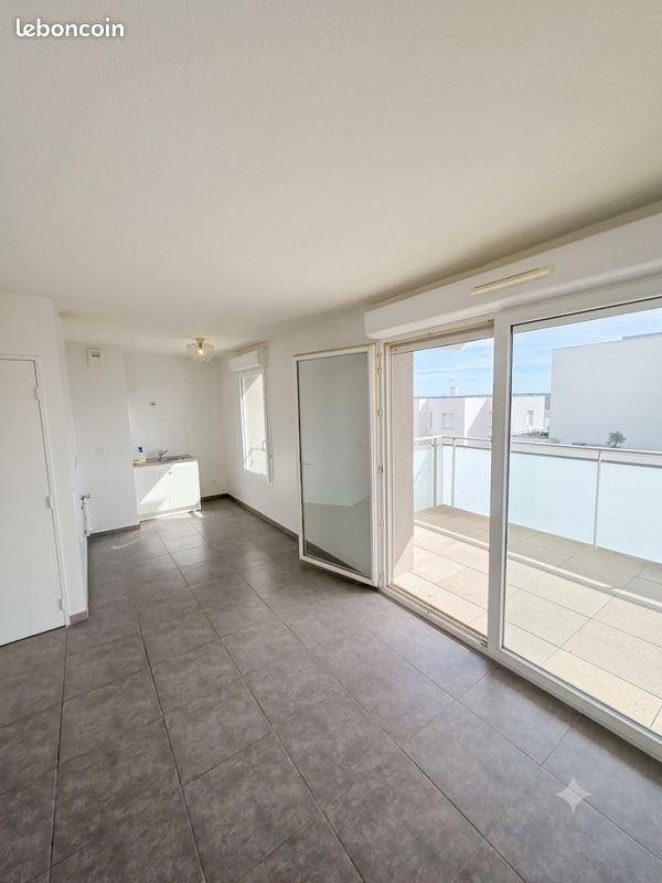 Appartement à louer, 34m², Vaulx-en-Velin