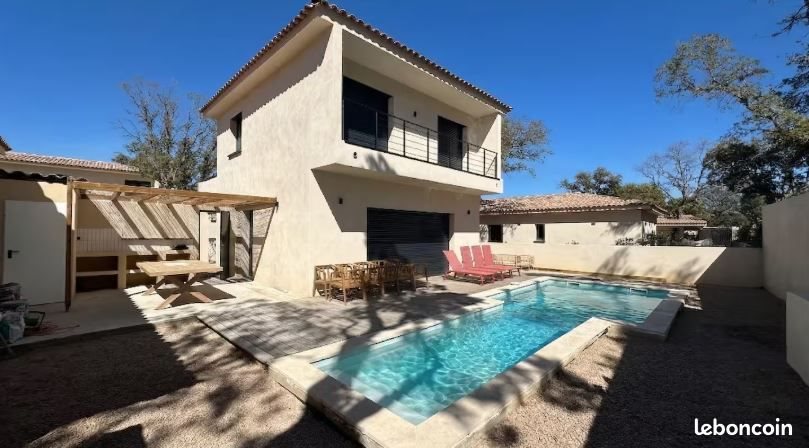 Maison à louer, 100m², Zonza