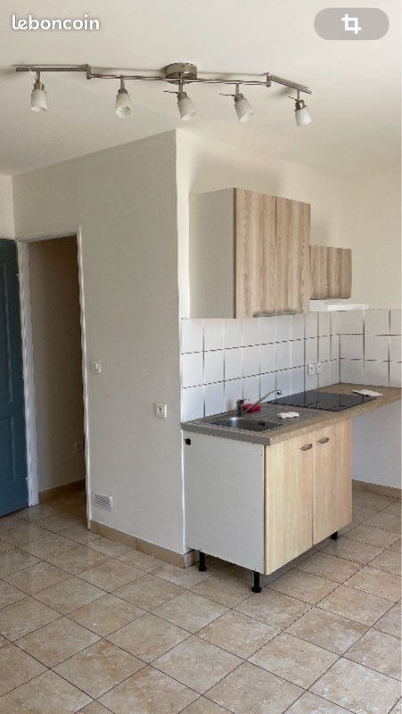 Appartement à louer, 25m², Carnoux-en-Provence