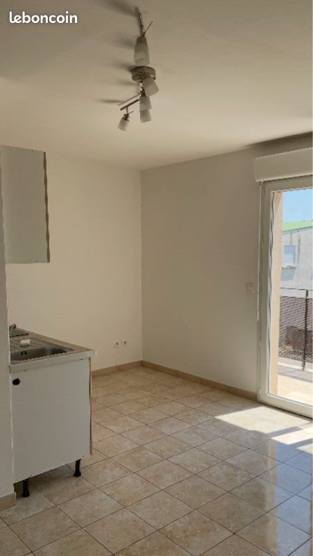 Appartement à louer, 25m², Carnoux-en-Provence