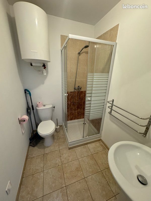 Appartement à louer, 25m², Carnoux-en-Provence