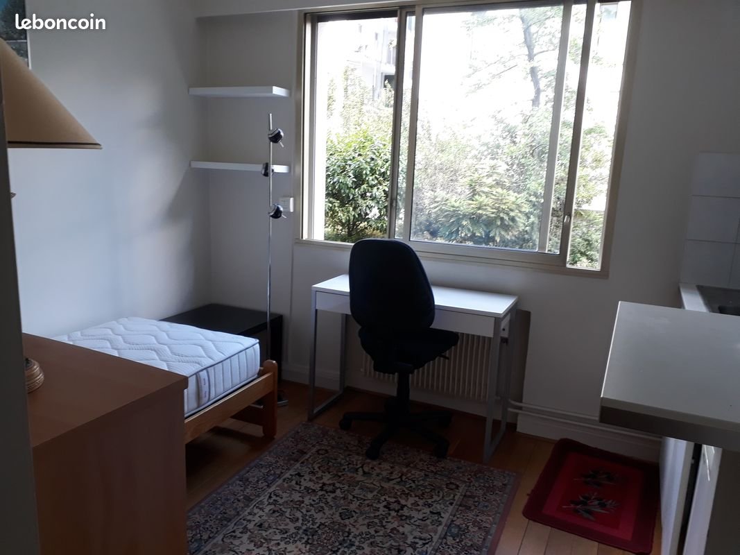 Appartement à louer, 16m², Paris 16ème