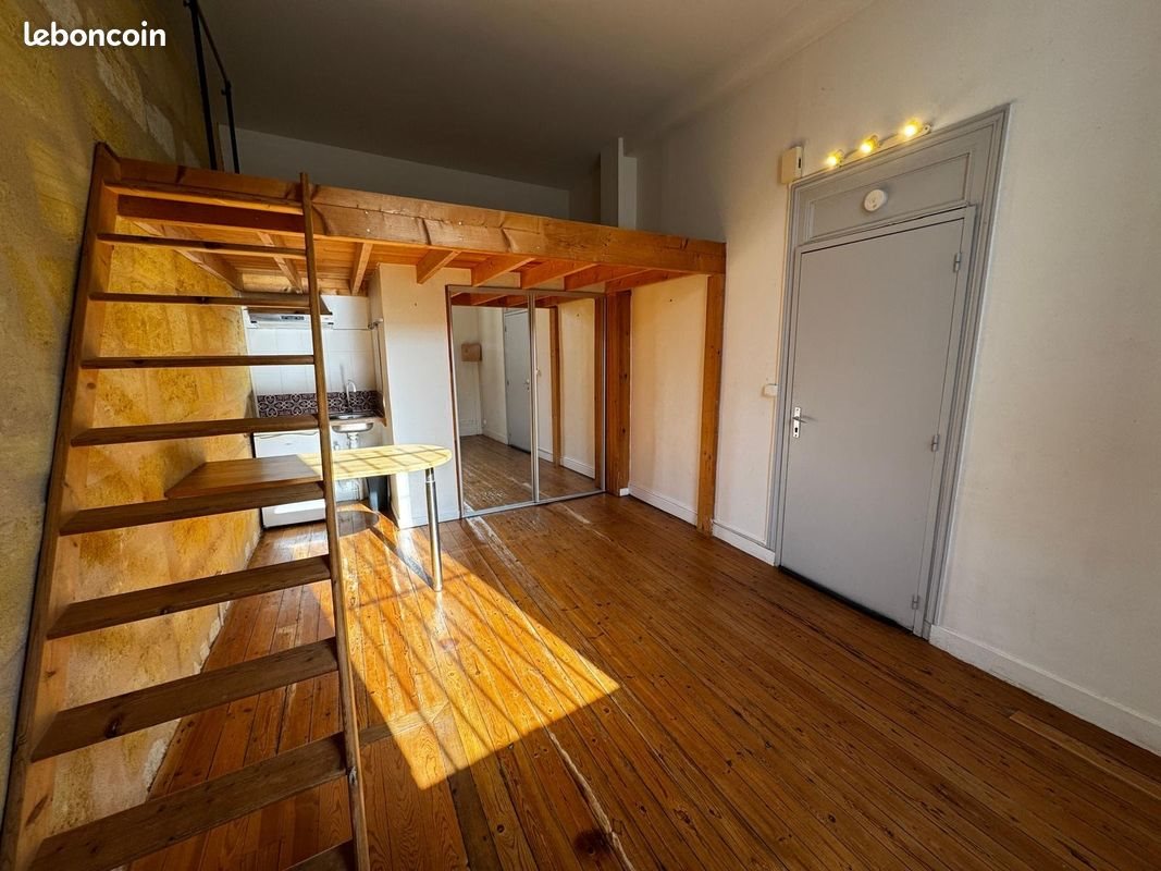Appartement à louer, 17m², Bordeaux