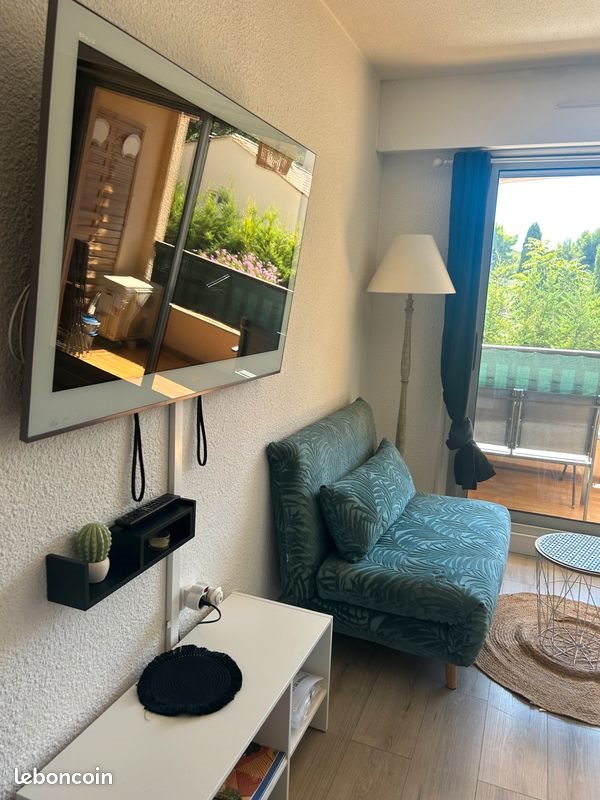 Appartement à louer, 26m², Sanary-sur-Mer