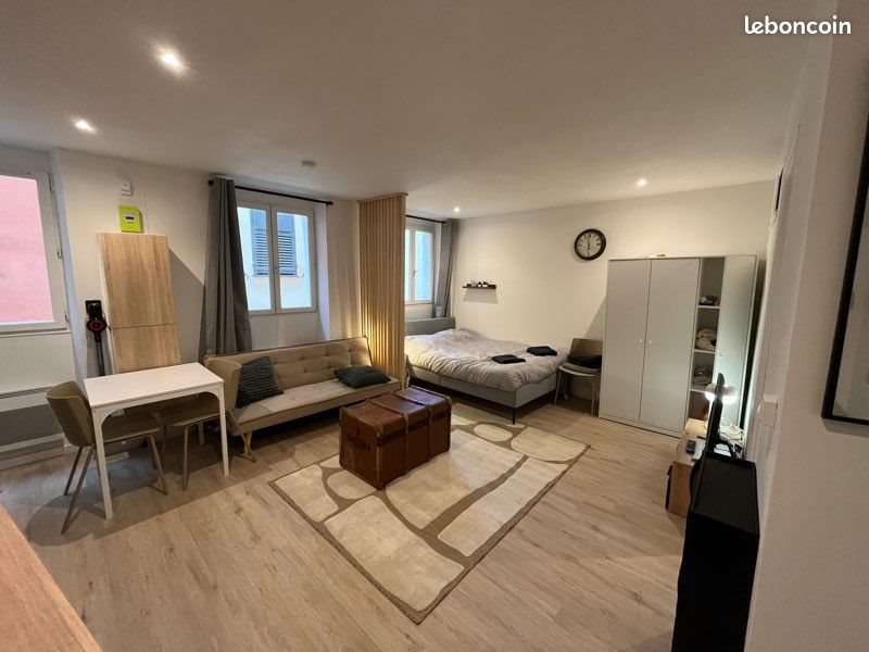 Appartement à louer, 27m², Grasse