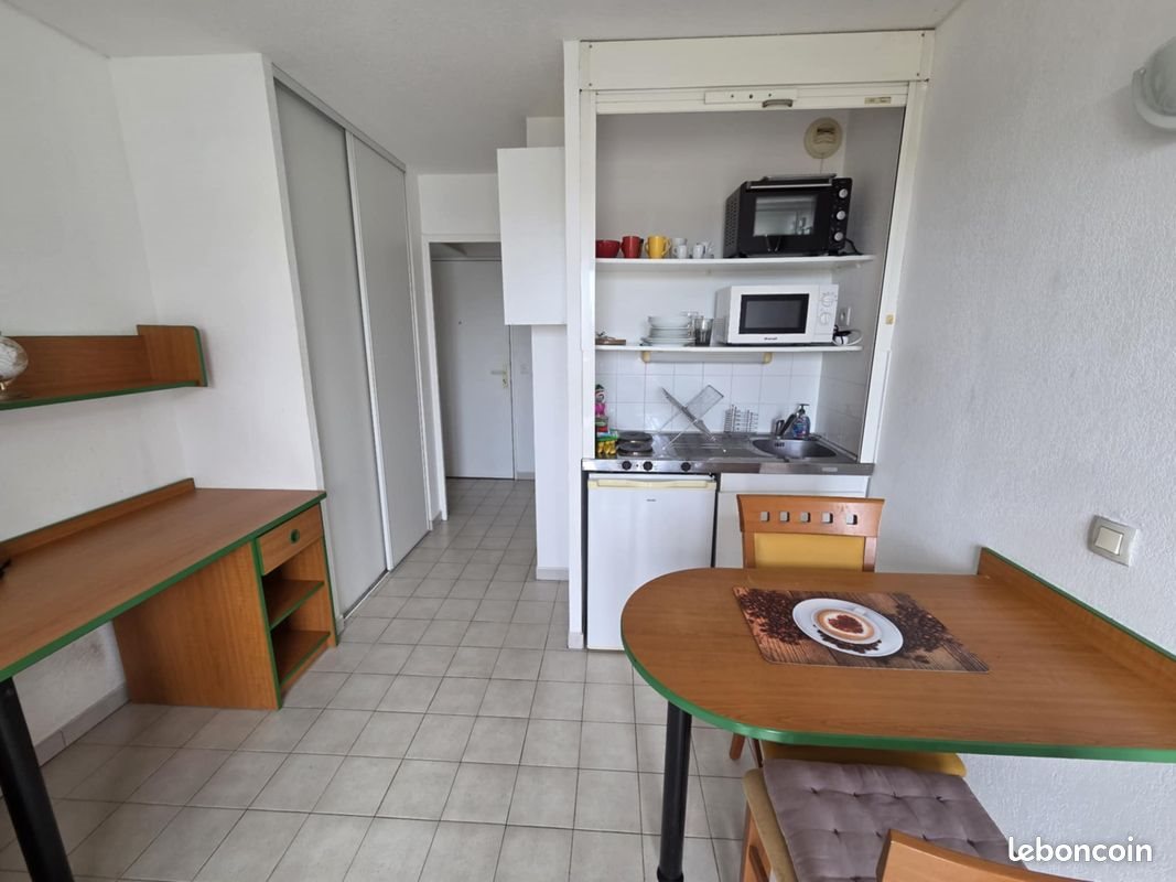 Appartement à louer, 17m², Valbonne