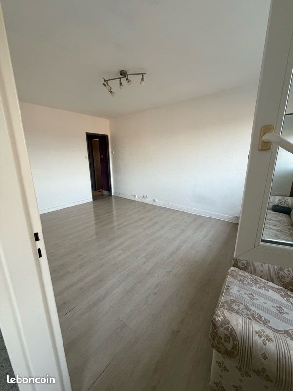 Appartement à louer, 71m², Rosbruck