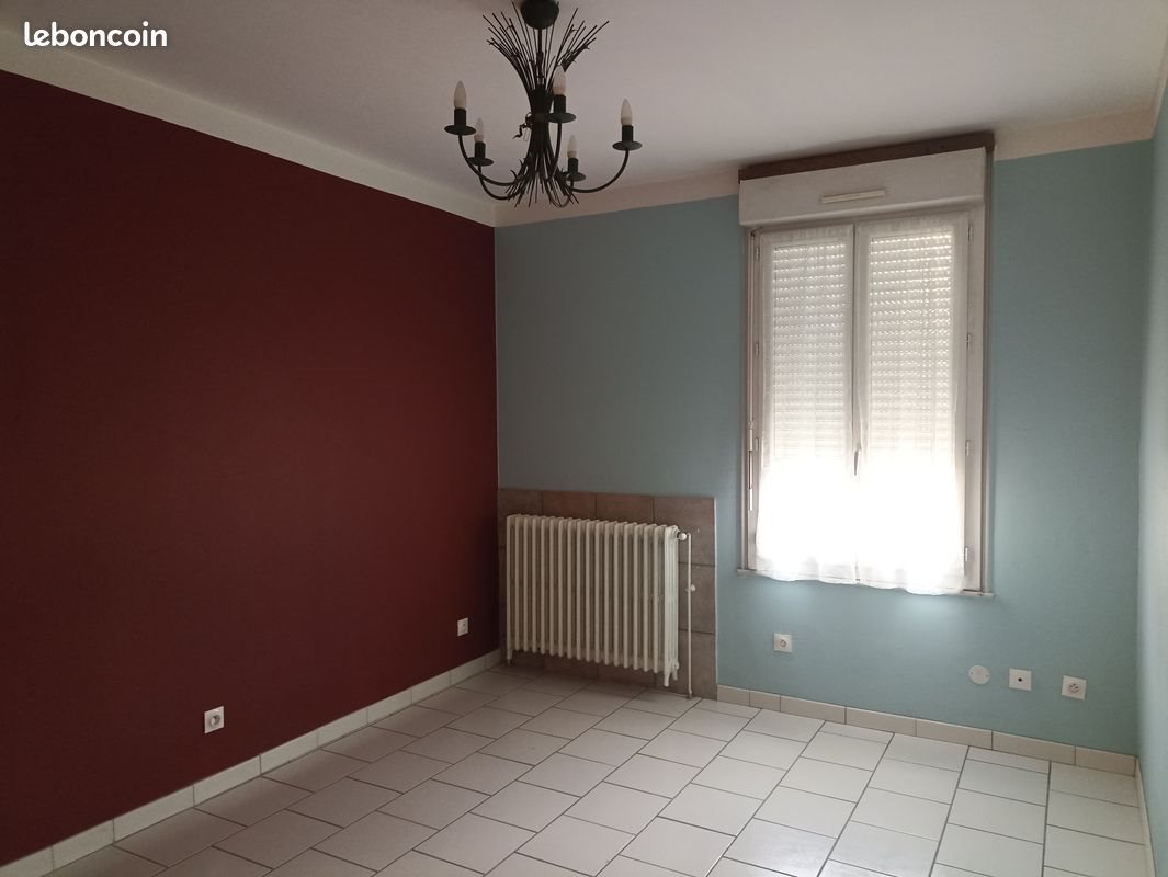 Appartement à louer, 43m², Moulins