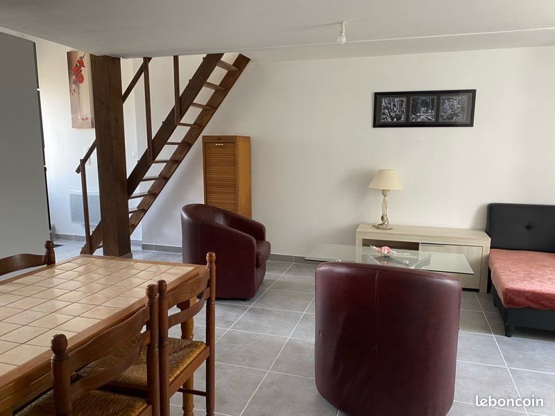 Maison à louer, 40m², Noyant