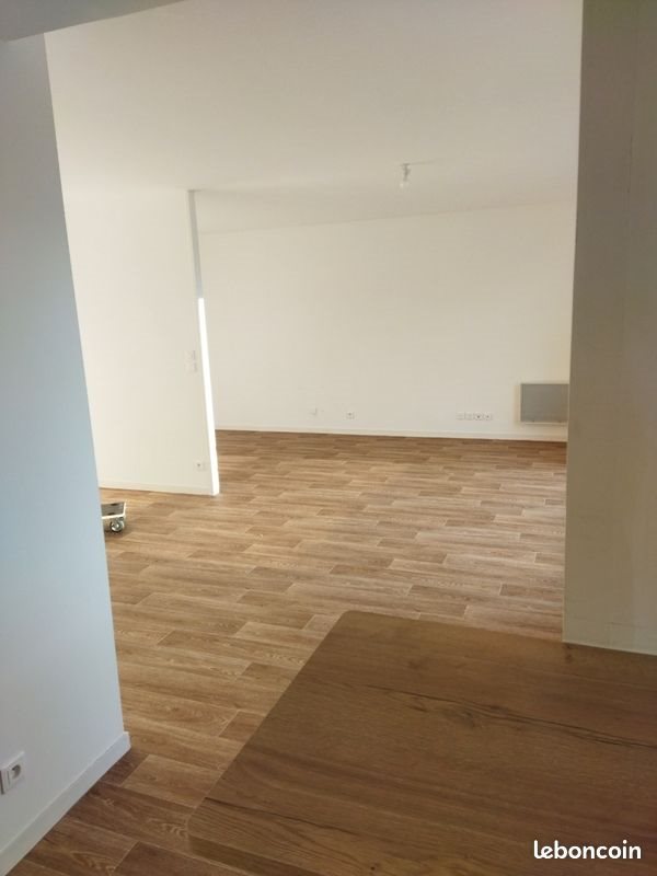 Appartement à louer, 54m², Loudéac