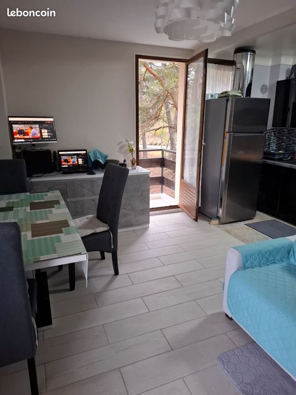 Appartement à louer, 63m², Andon