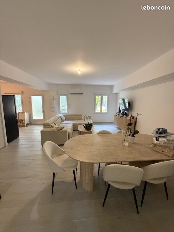 Appartement à louer, 95m², Nîmes