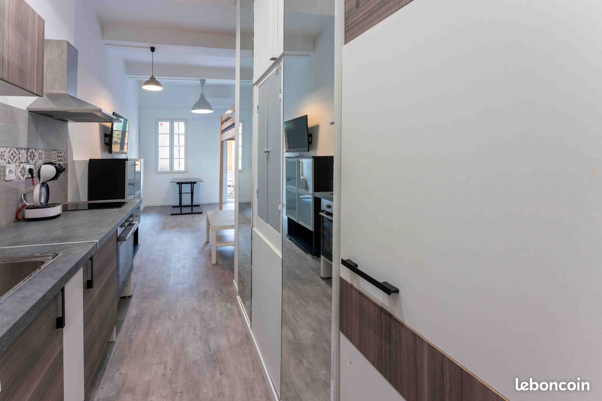 Appartement à louer, 25m², Carpentras