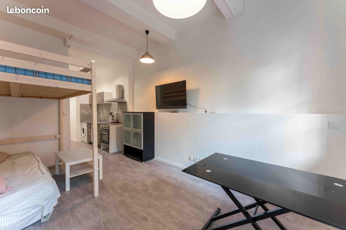 Appartement à louer, 25m², Carpentras
