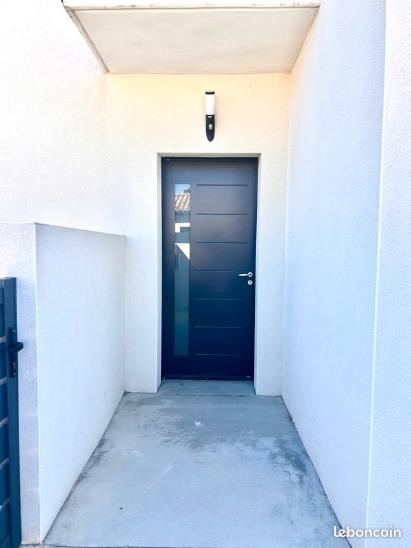 Maison à louer, 130m², Laudun-l'Ardoise