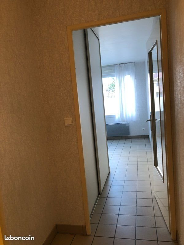Appartement à louer, 21m², Reims