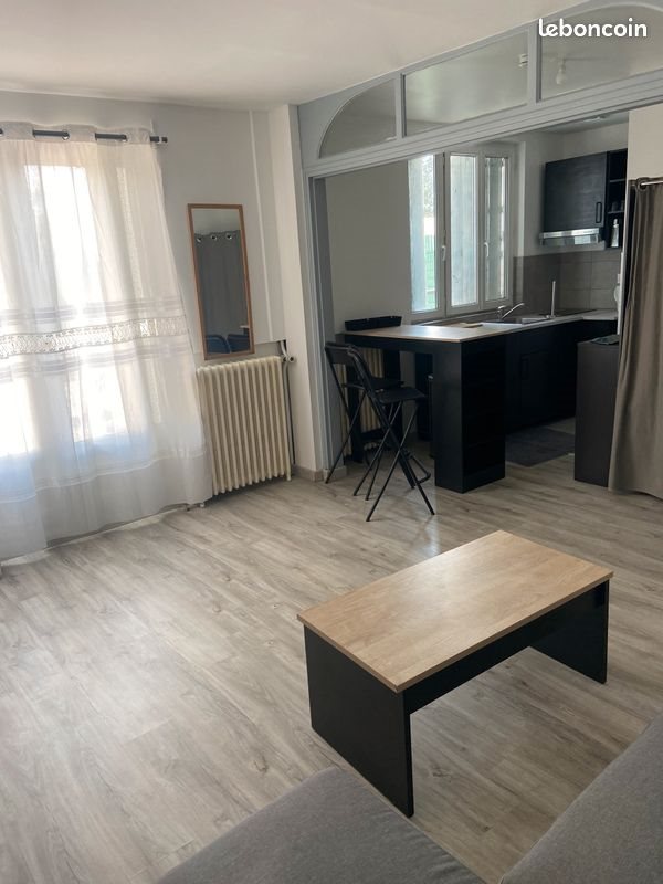 Appartement à louer, 25m², Argenteuil