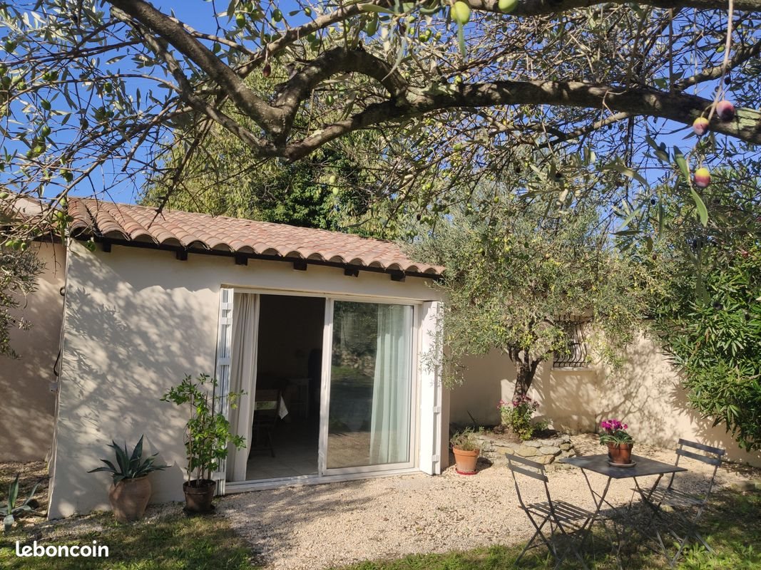 Appartement à louer, 30m², Sommières