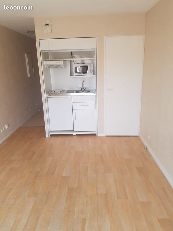Appartement à louer, 24m², Buxerolles