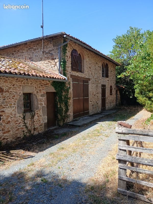 Maison à louer, 70m², Beaulieu-sous-Parthenay