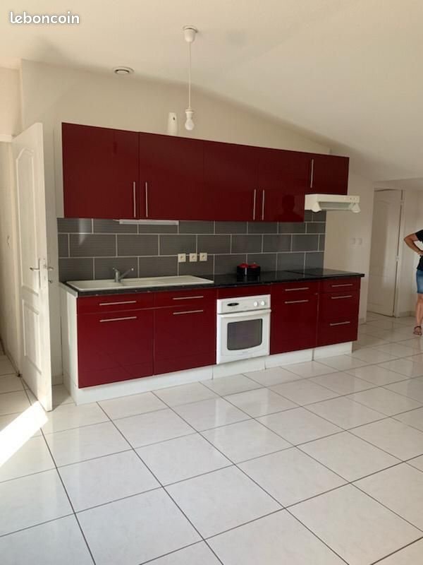 Appartement à louer, 69m², Coursan