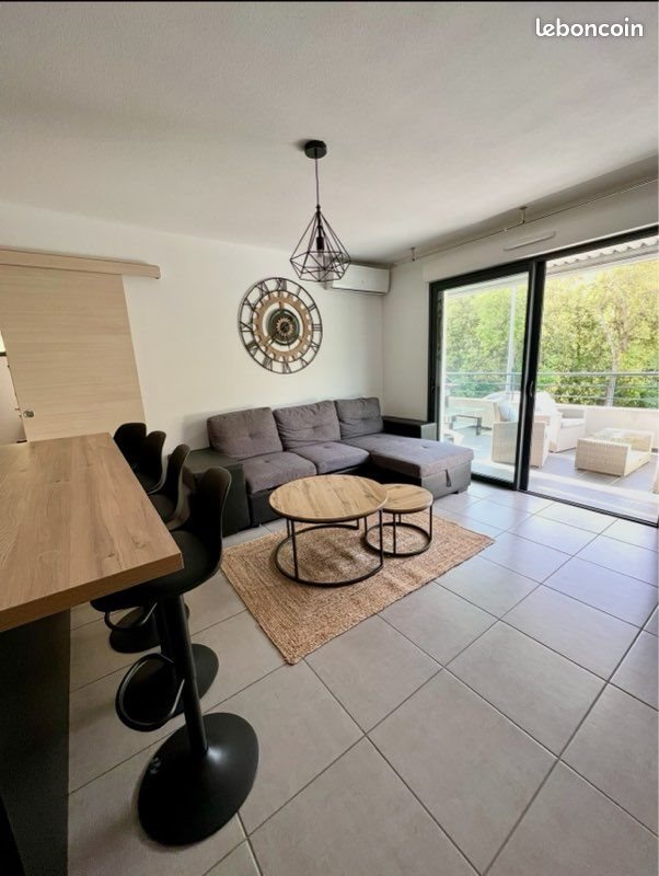 Appartement à louer, 42m², Bastia