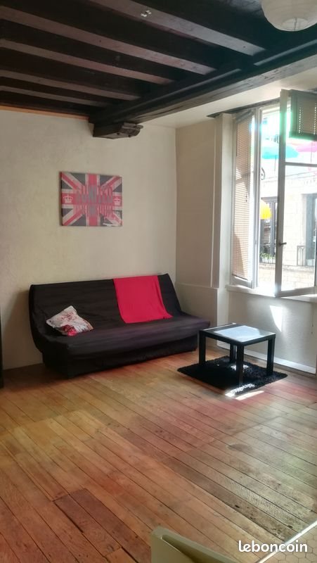 Appartement à louer, 24m², Laon
