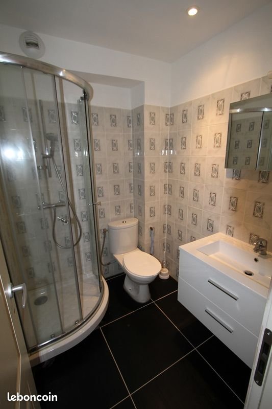 Appartement à louer, 25m², Aubagne